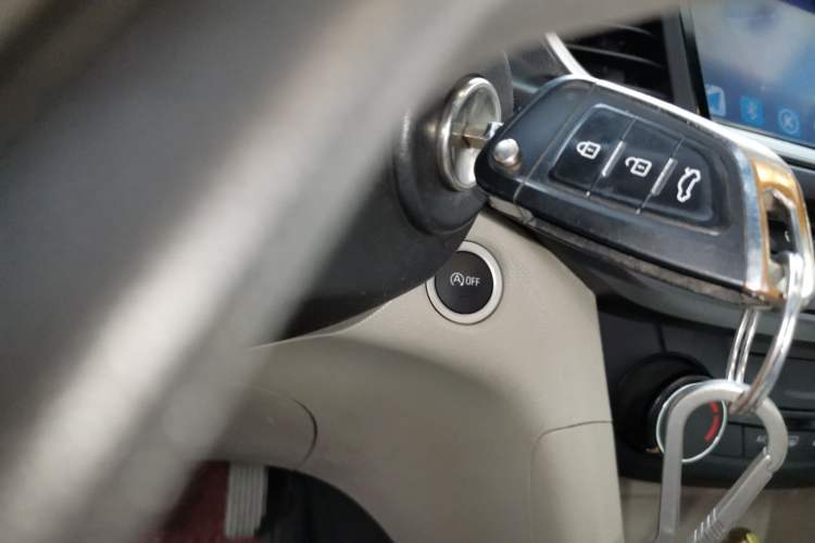 Used Buick GT 2015 15N Manual Elite Edition Vehicle Key