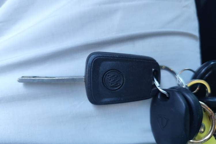 Used Buick GT 2015 15N Automatic Elite Version Vehicle Key