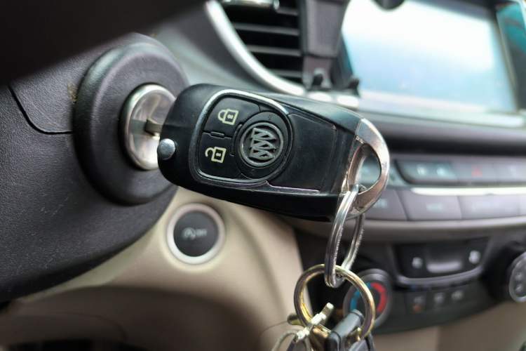 Used Buick GT 2015 15N Automatic Elite Version Vehicle Key