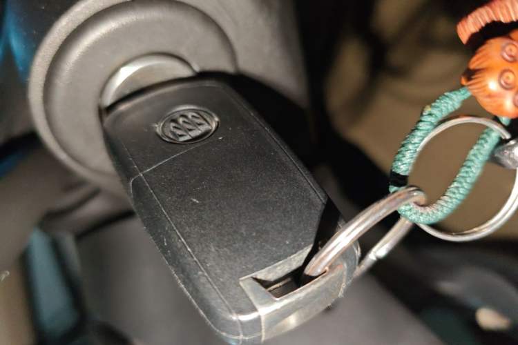 Used Buick GT 2015 18T Dual-Clutch Elite Model Vehicle Key
