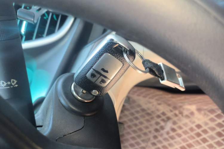 Used Buick GT 2015 15N Manual Elite Edition Vehicle Key