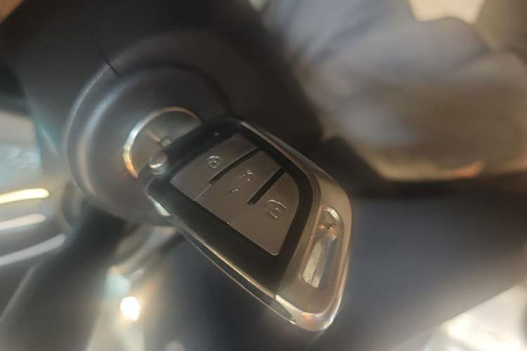 Used Buick GT 2015 15N Manual Elite Edition Vehicle Key