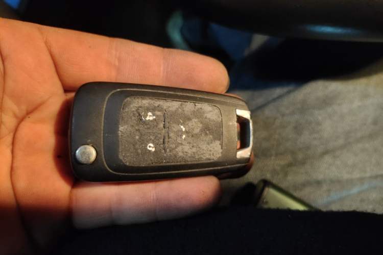 Used Buick GT 2015 15N Automatic Deluxe Edition Vehicle Key