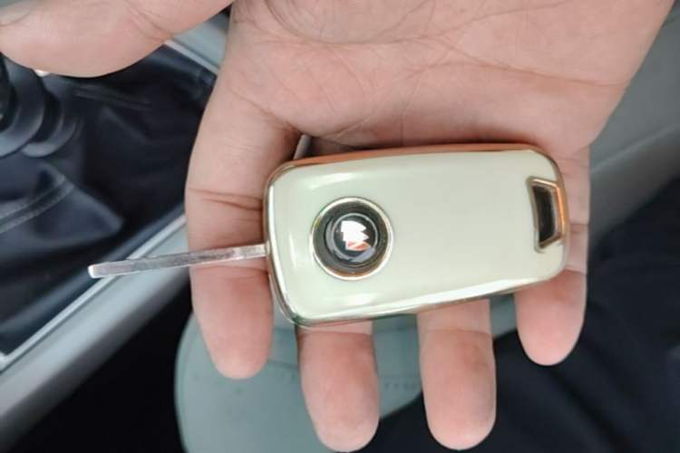 Used Buick GT 2015 15N Manual Elite Edition Vehicle Key