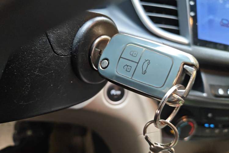 Used Buick GT 2015 15N Automatic Elite Version Vehicle Key