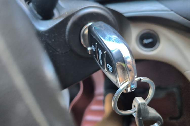 Used Buick GT 2015 15N Automatic Elite Version Vehicle Key