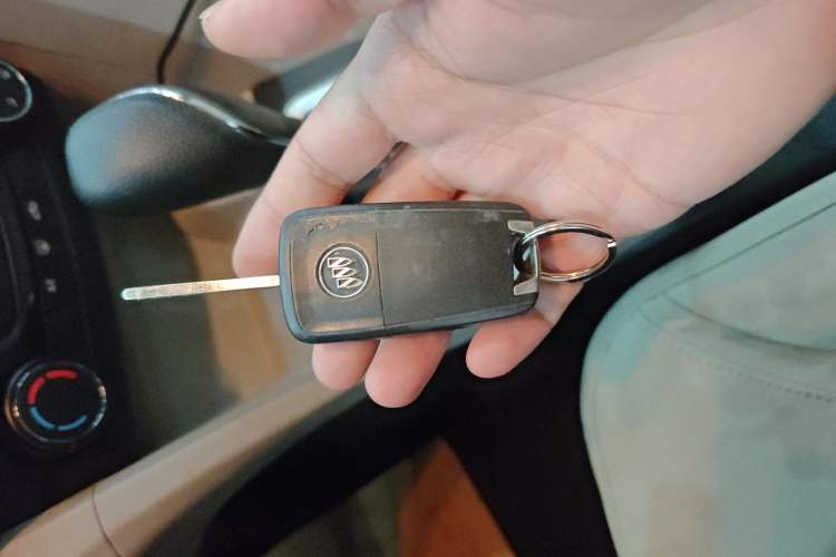 Used Buick GT 2015 15N Automatic Elite Version Vehicle Key