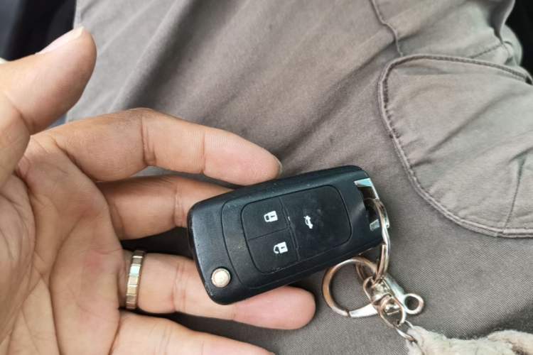 Used Buick GT 2015 18T Dual-Clutch Luxury Model Vehicle Key