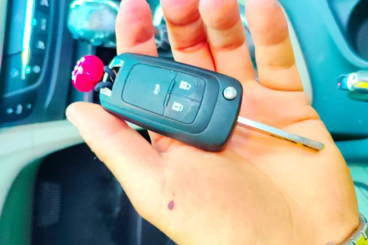 Used Buick GT 2015 15N Automatic Deluxe Edition Vehicle Key