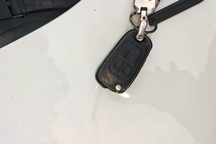 Used Buick GT 2015 15N Automatic Elite Version Vehicle Key