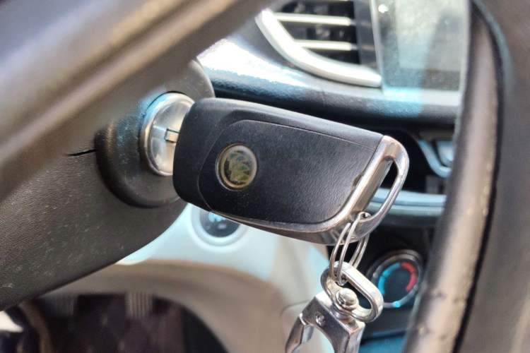 Used Buick GT 2015 15N Automatic Elite Version Vehicle Key