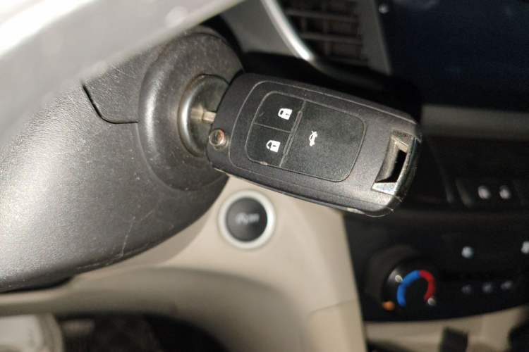 Used Buick GT 2015 15N Automatic Elite Version Vehicle Key