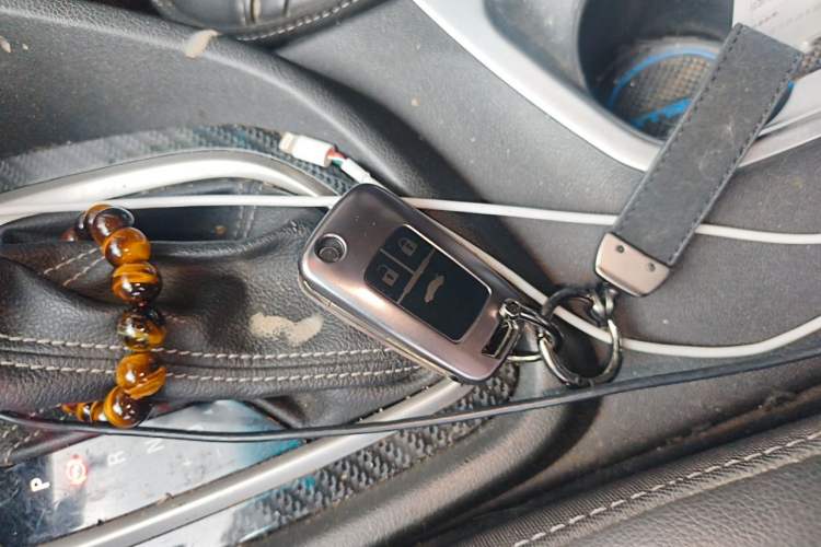 Used Buick GT 2015 15N Automatic Deluxe Edition Vehicle Key