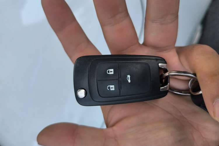 Used Buick GT 2015 15N Manual Elite Edition Vehicle Key