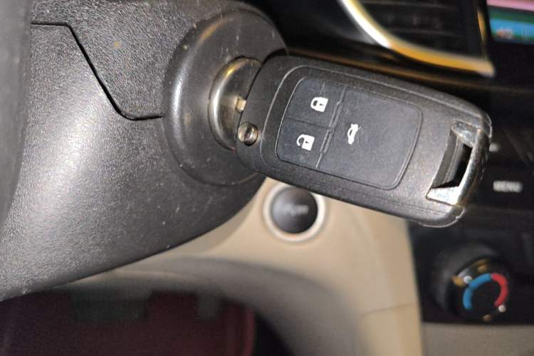 Used Buick GT 2015 15N Automatic Elite Version Vehicle Key