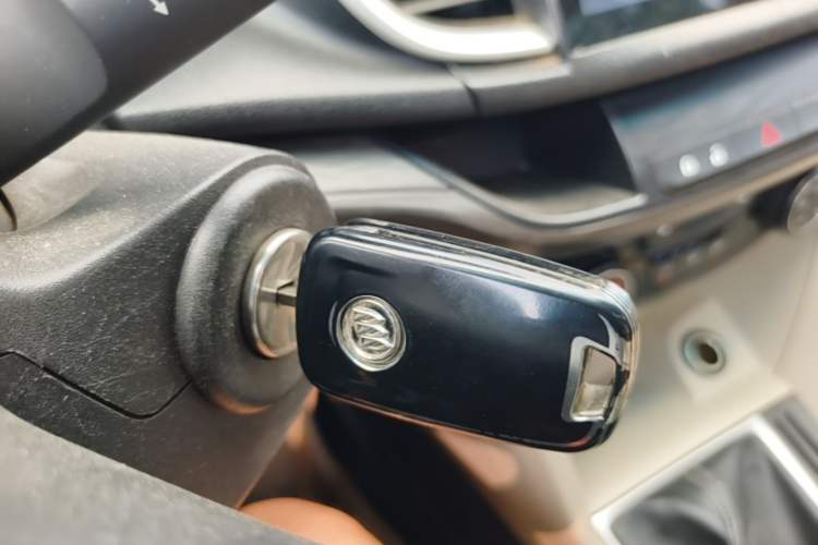 Used Buick GT 2015 15N Manual Elite Edition Vehicle Key