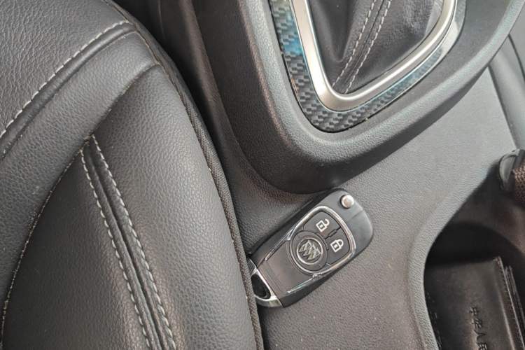 Used Buick GT 2015 15N Automatic Deluxe Edition Vehicle Key