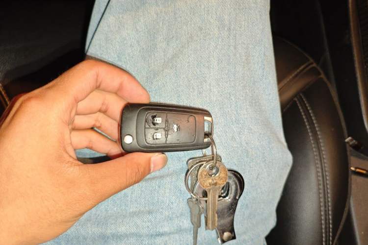 Used Buick GT 2015 15N Automatic Deluxe Edition Vehicle Key
