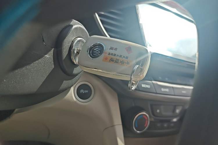Used Buick GT 2015 15N Automatic Entry-Level Trim Vehicle Key