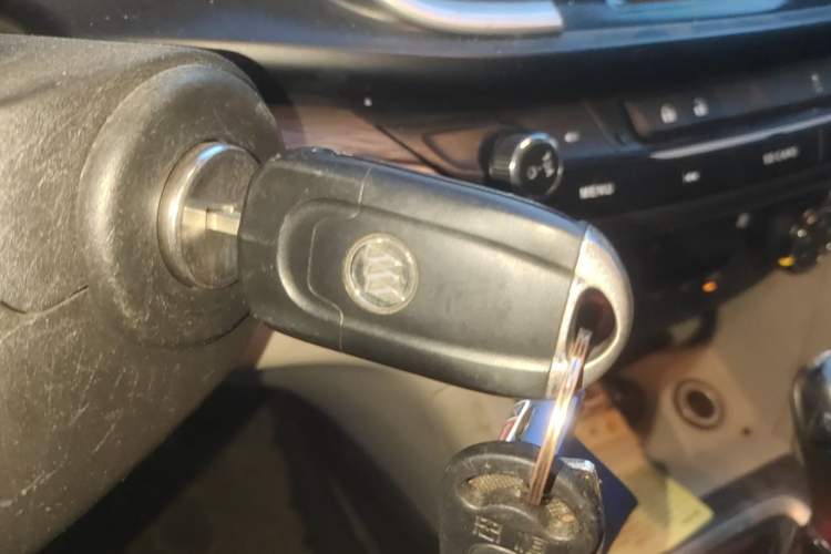 Used Buick GT 2015 15N Automatic Elite Version Vehicle Key