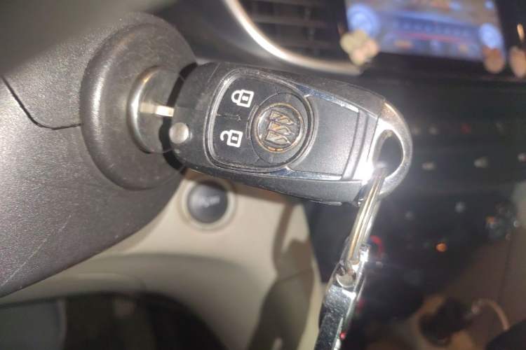 Used Buick GT 2015 15N Automatic Elite Version Vehicle Key