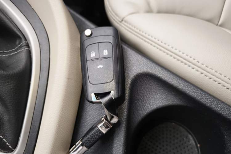 Used Buick GT 2015 15N Automatic Entry-Level Trim Vehicle Key