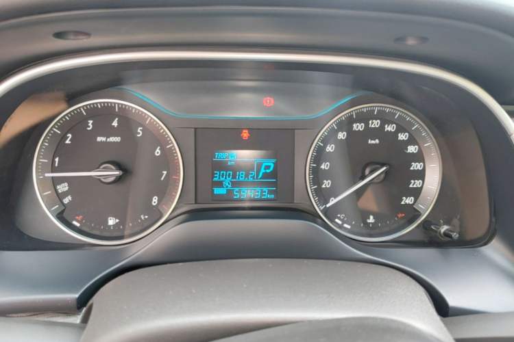 Used Buick GT 2015 15N Automatic Entry-Level Trim Instrument Cluster