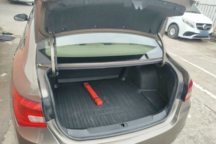 Used Buick GT 2015 15N Automatic Entry-Level Trim Trunk