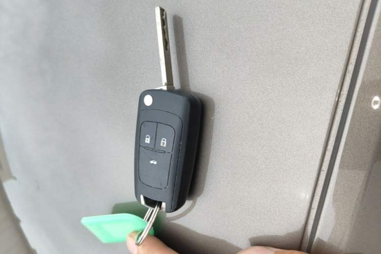 Used Buick GT 2015 15N Automatic Entry-Level Trim Vehicle Key