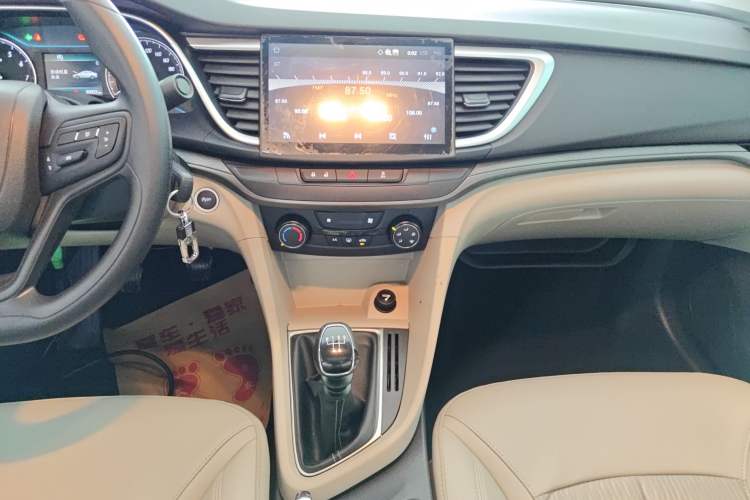 Used Buick GT 2016 15N Manual Elite Edition Audio And AC Panel