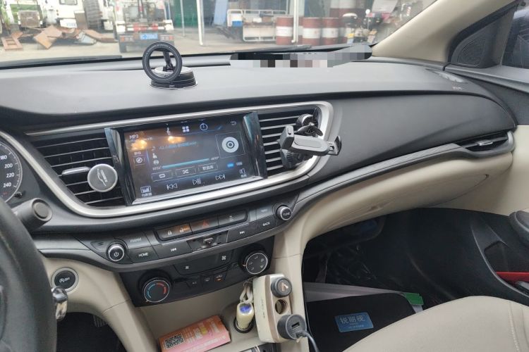 Used Buick GT 2016 15N Manual Entry-Level Trim Audio And AC Panel