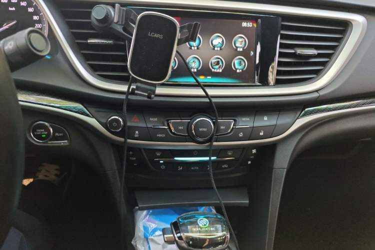 Used Buick GT 2016 18T Dual-Clutch Luxury Model Audio And AC Panel