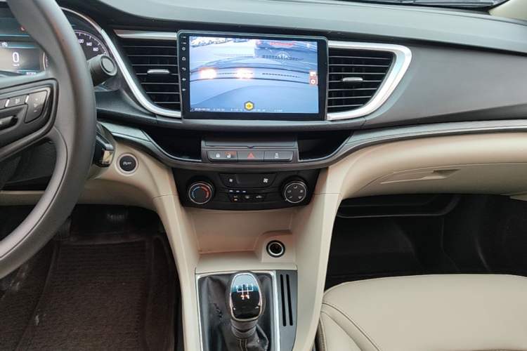 Used Buick GT 2016 15N Manual Elite Edition Audio And AC Panel