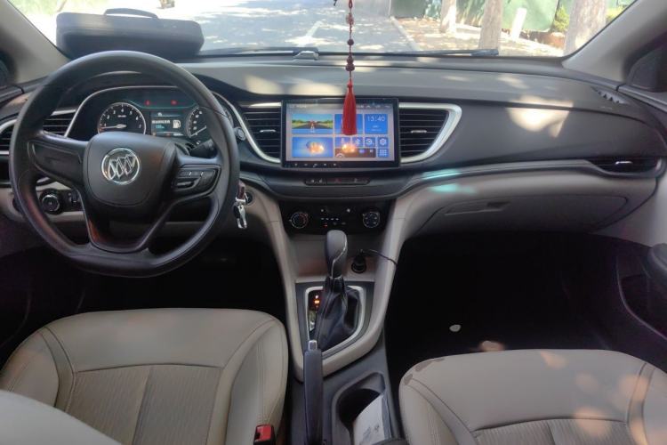 Used Buick GT 2016 15N Automatic Elite Edition Center Console