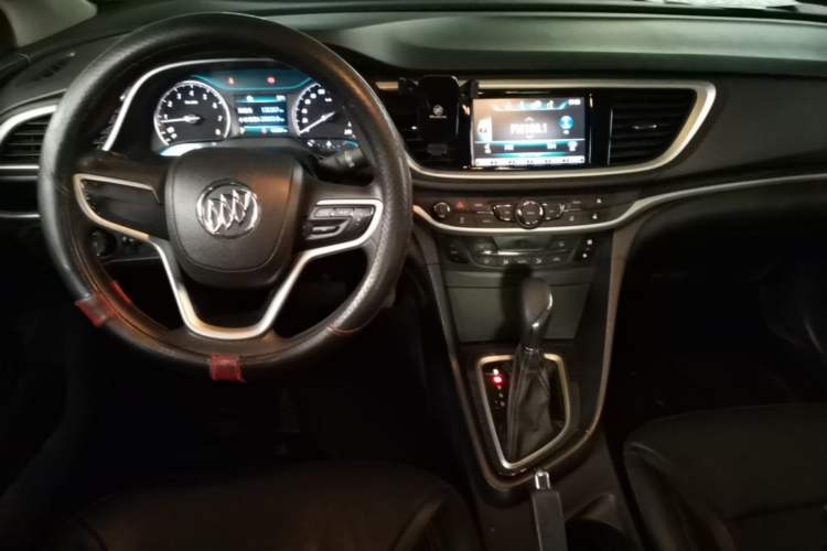 Used Buick GT 2016 15N Automatic Luxury Edition Center Console