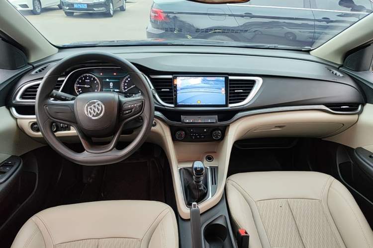 Used Buick GT 2016 15N Manual Elite Edition Center Console