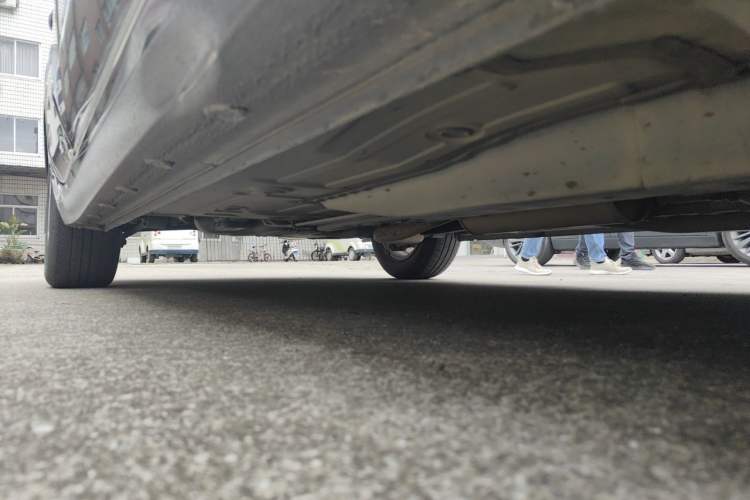 Used Buick GT 2016 15N Manual Entry-Level Trim Chassis Front Right