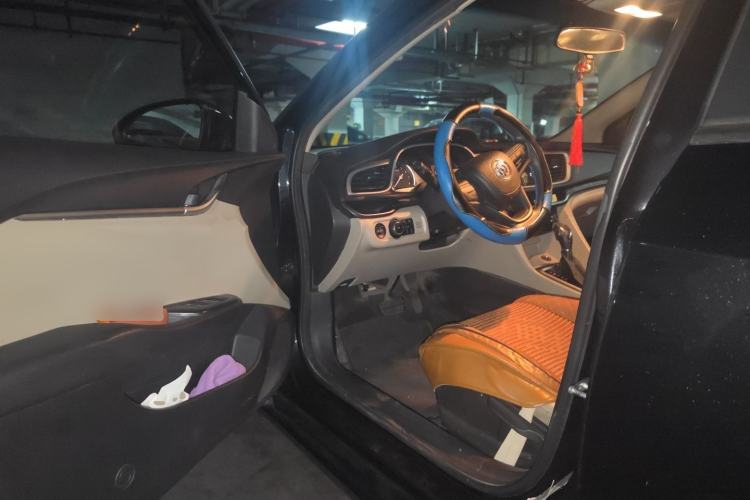 Used Buick GT 2016 15N Automatic Elite Edition Driver Seat