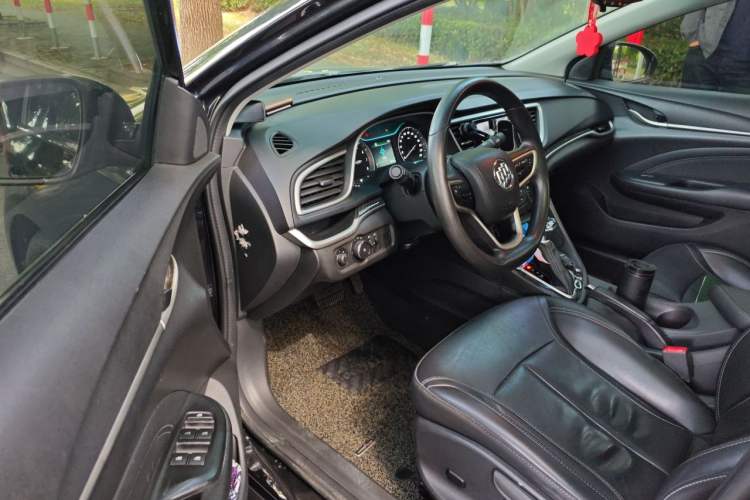 Used Buick GT 2016 18T Dual-Clutch Luxury Model Driver Seat