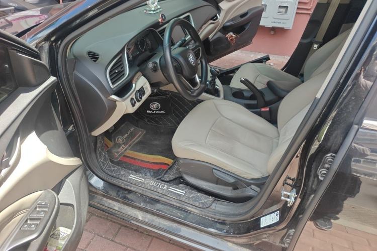 Used Buick GT 2016 15N Manual Luxury Version Driver Seat