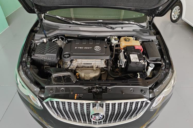Used Buick GT 2016 15N Manual Elite Edition Engine Bay
