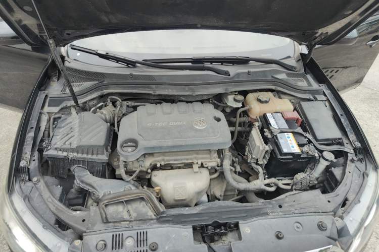 Used Buick GT 2016 15N Manual Entry-Level Trim Engine Bay