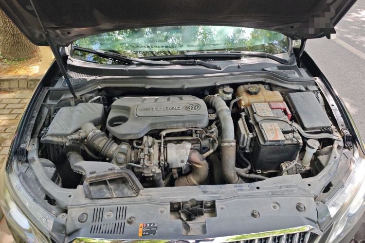 Used Buick GT 2016 18T Dual-Clutch Luxury Model Engine Bay