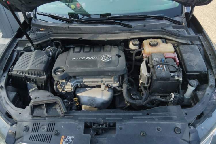 Used Buick GT 2016 15N Automatic Elite Edition Engine Bay