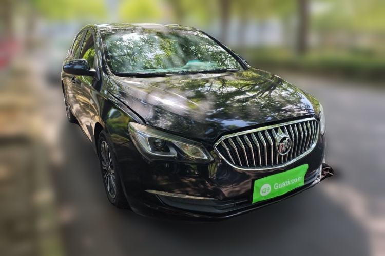 Used Buick GT 2016 18T Dual-Clutch Luxury Model Front Right 45 Deg