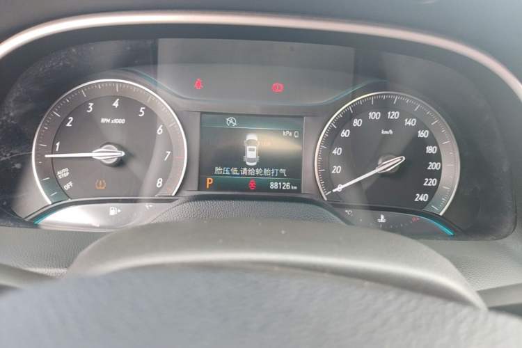 Used Buick GT 2016 15N Automatic Elite Edition Instrument Cluster