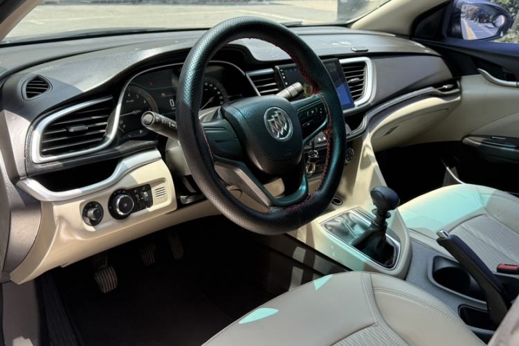Used Buick GT 2016 15N Manual Elite Edition Interior 2