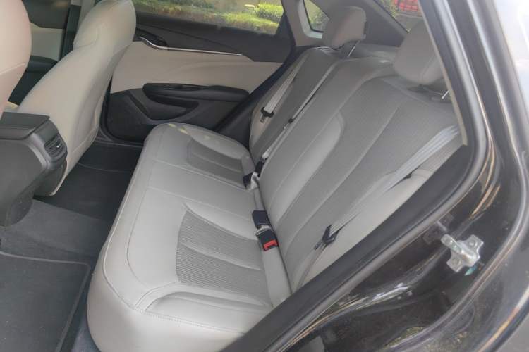 Used Buick GT 2016 15N Automatic Elite Edition Left Rear Seat