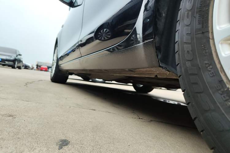 Used Buick GT 2016 15N Manual Elite Edition Left Side Sill