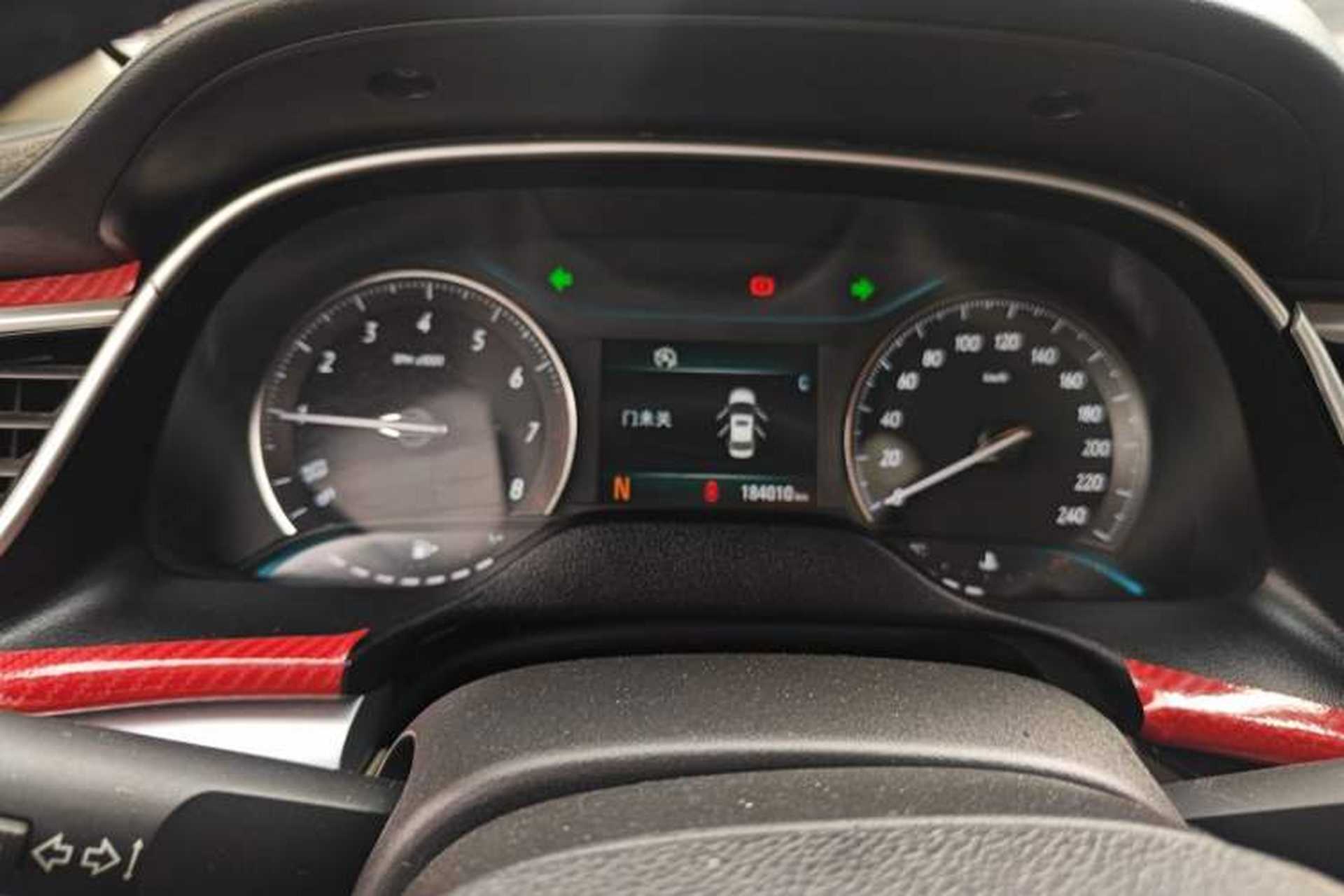 Used Buick GT 2016 15N Automatic Elite Edition Odometer Close Up